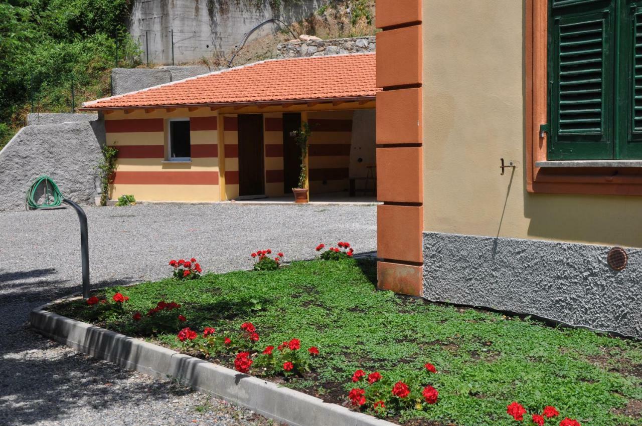 Villa Lucia Home Holiday Carrodano Inferiore Exterior foto